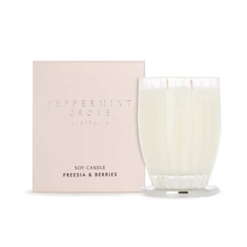 Peppermint Grove Candle – Freesia & Berries